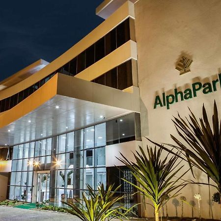 Alphapark Hotel Goiânia Exterior foto