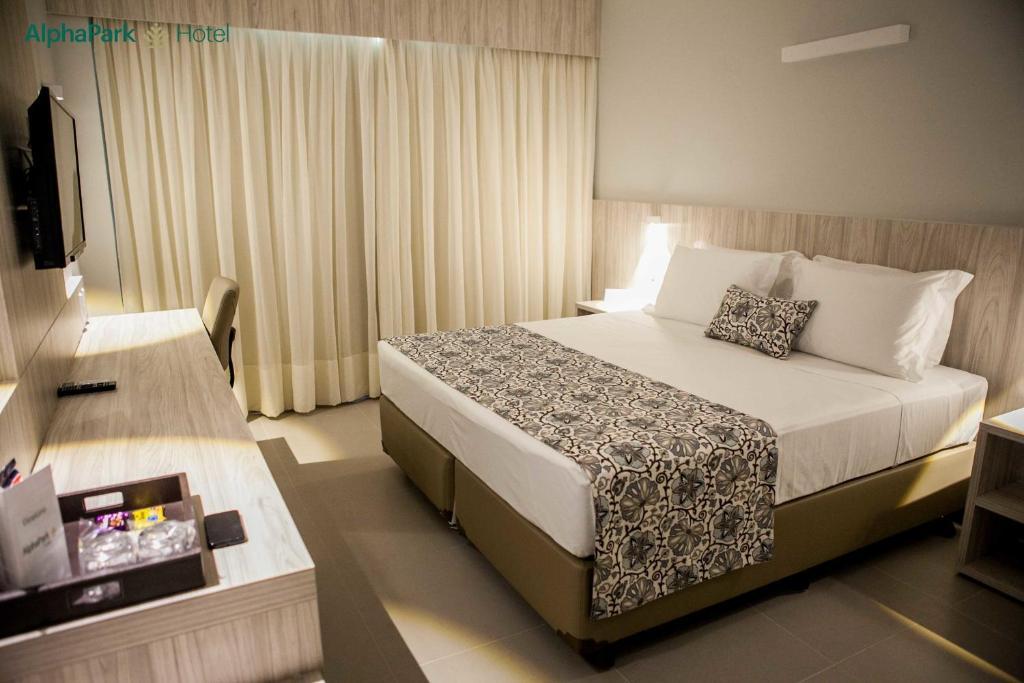 Alphapark Hotel Goiânia Exterior foto